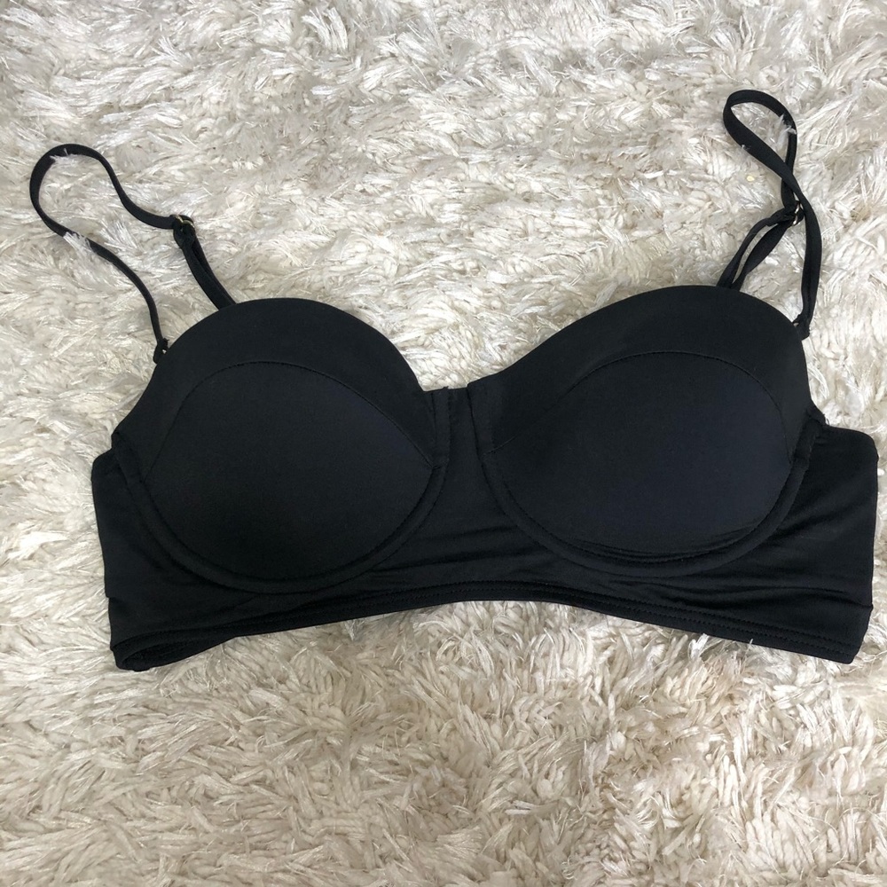 Bar III bikini top